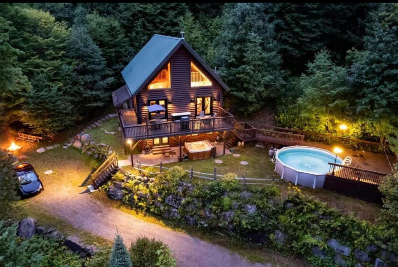 Saint Adolphe D'Howard Le Courchevel Luxe Chalet - Private Pool - Jacuzzi - Ski מראה חיצוני תמונה